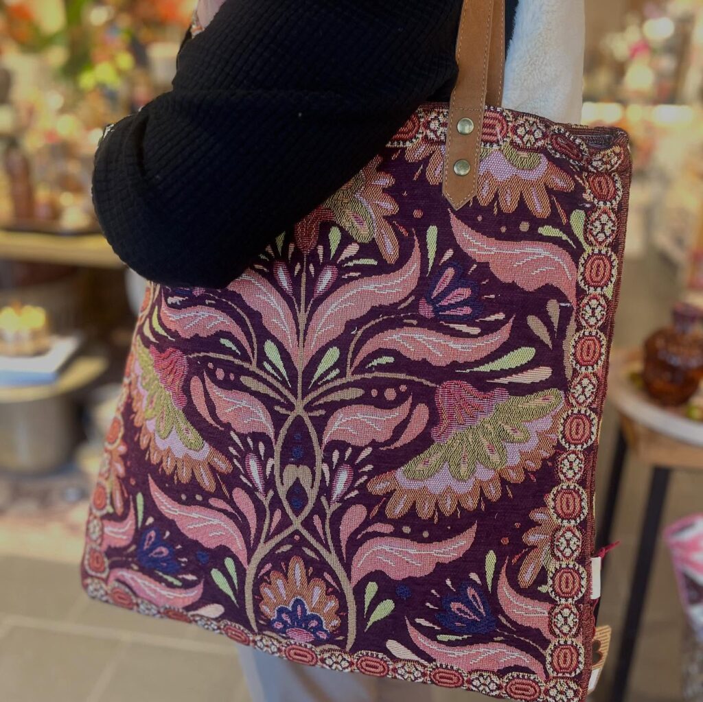 Instagram post from byimke_conceptstore. This post is in position 4.